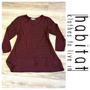 HABITAT flowy longer length tunic top. Soft quality material.Excellent condition